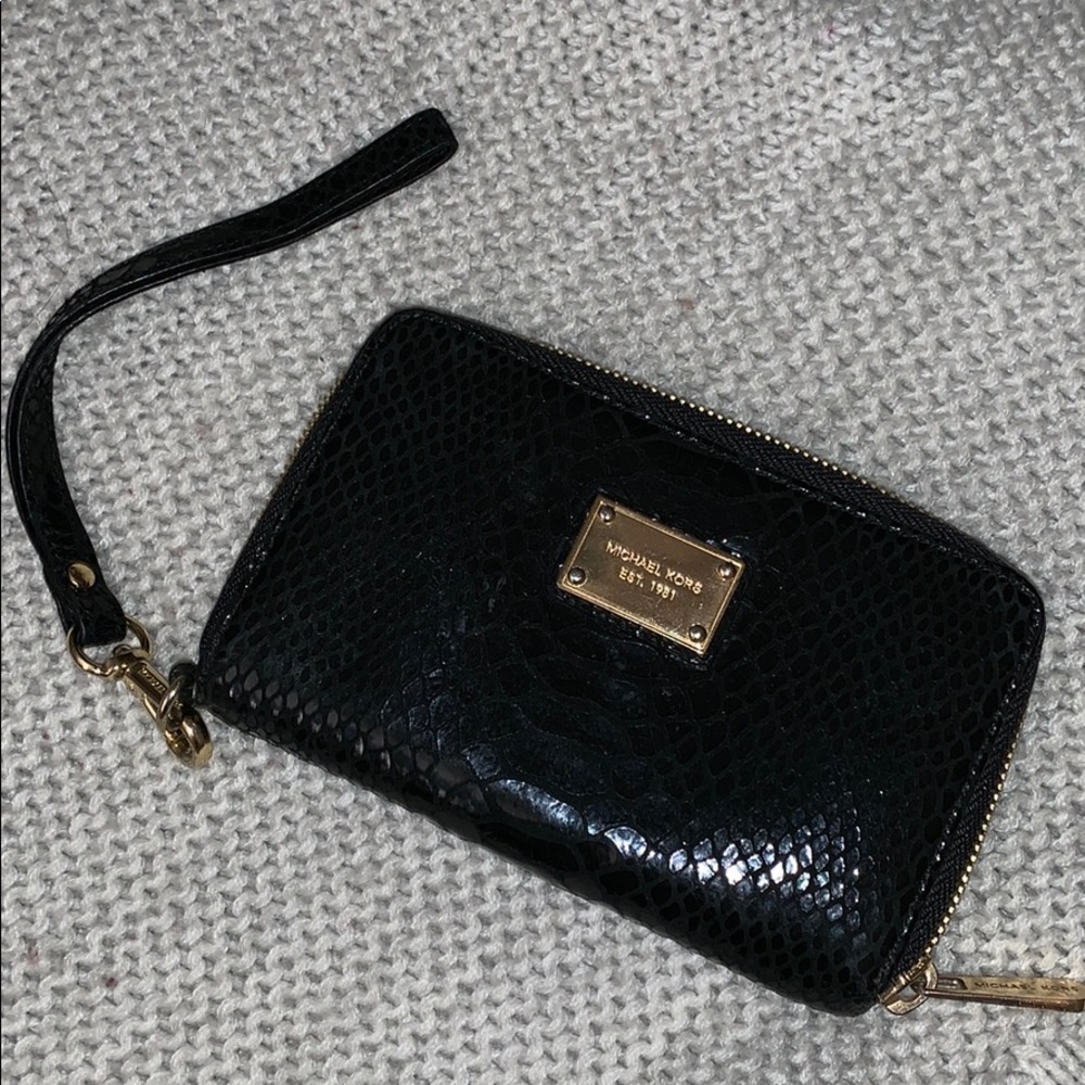 Michael Kors Leather Wristlet